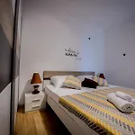 Apartment Luka Makarska