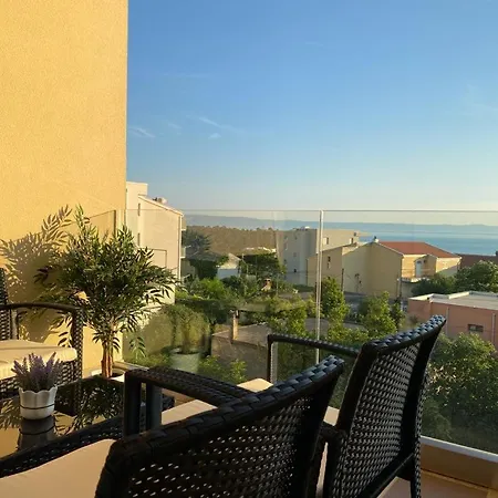 Luka * Makarska