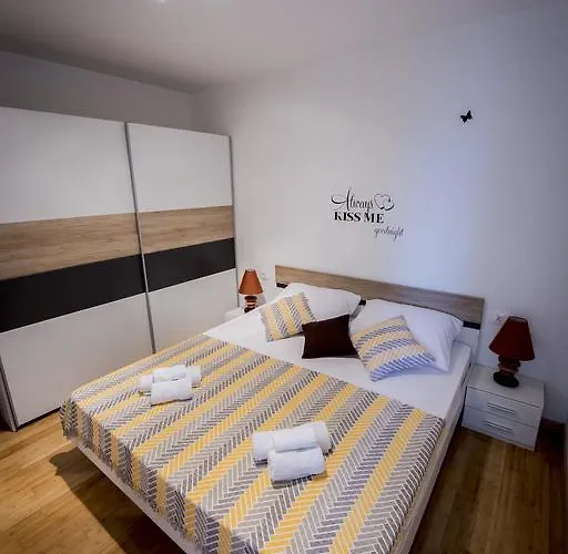 Apartamento Luka Makarska
